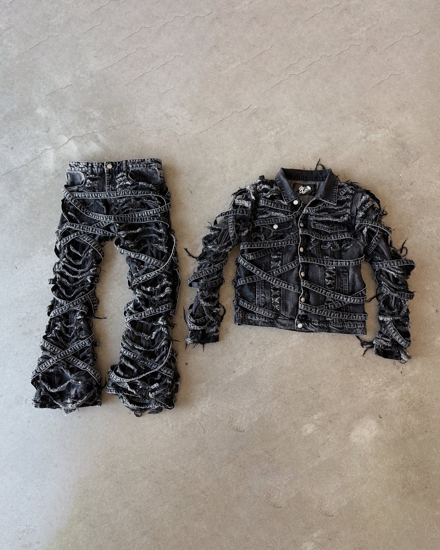 "VENIM 2.0" - ONYX Jeans