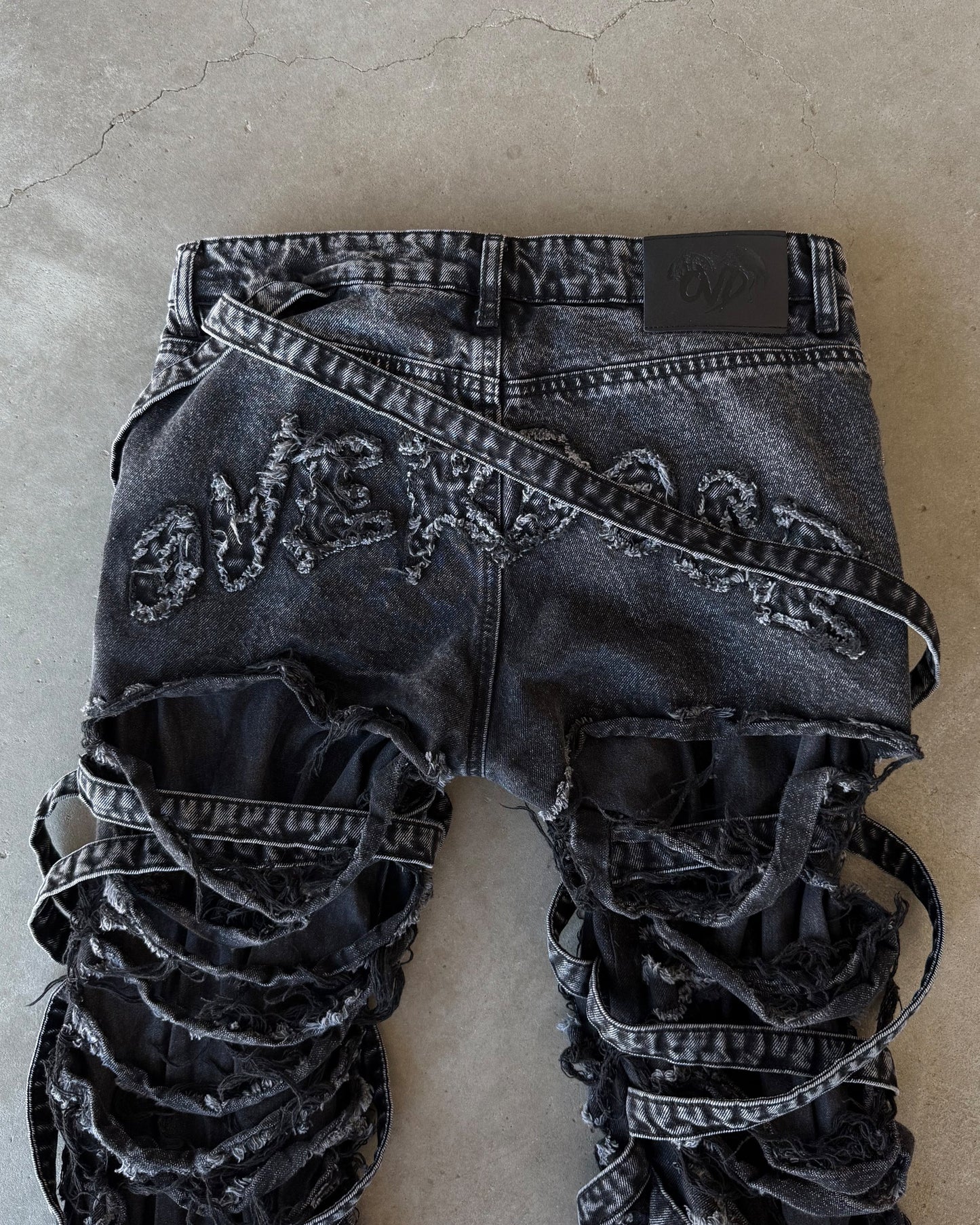 "VENIM 2.0" - ONYX Jeans