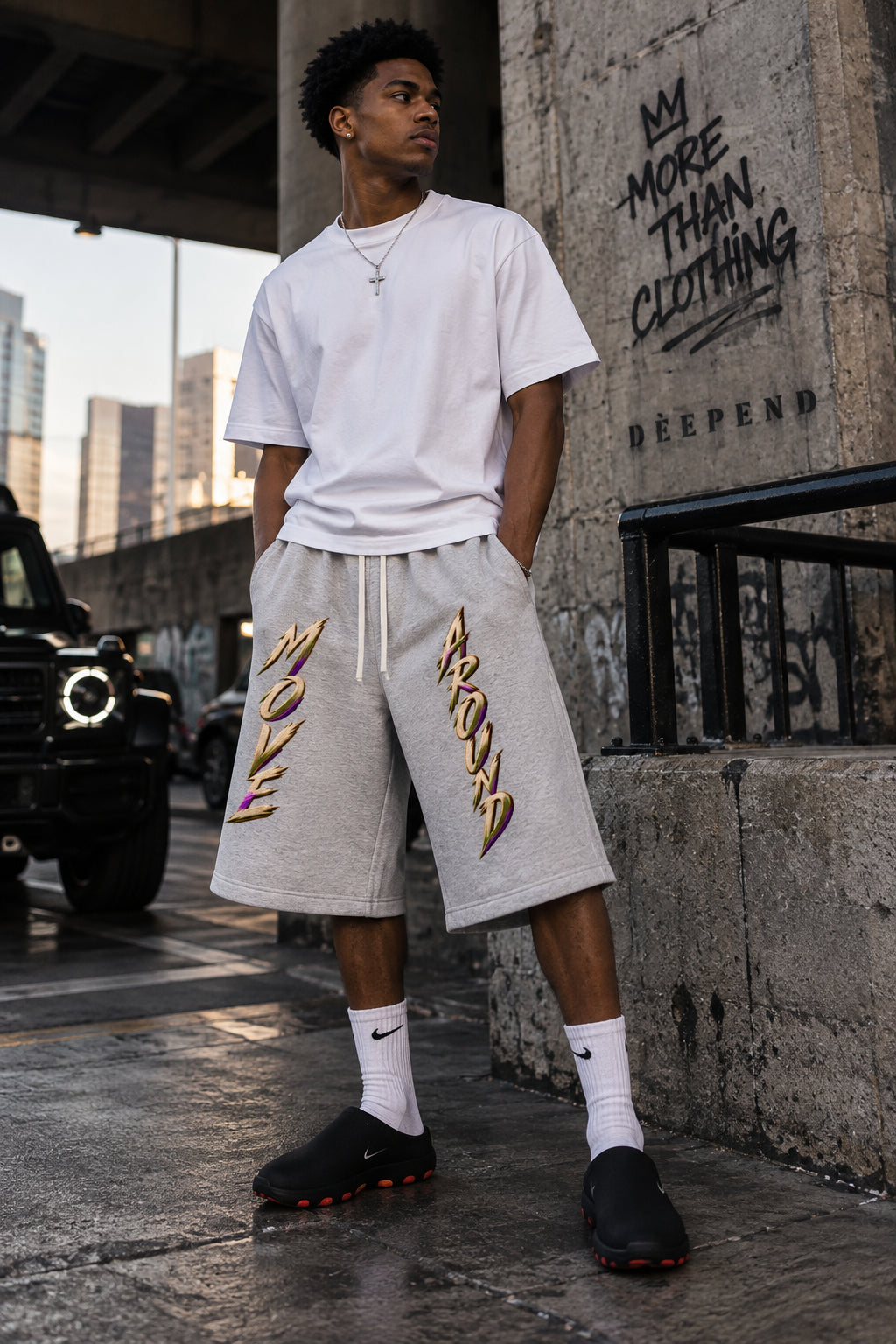 DèɛpEŋD Move Around Three-quarter Shorts